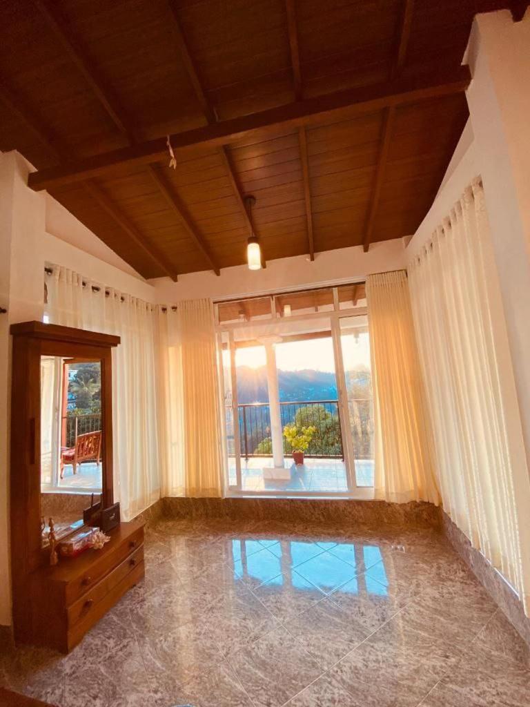 Kandyan View Homestay -Foreign Zewnętrze zdjęcie