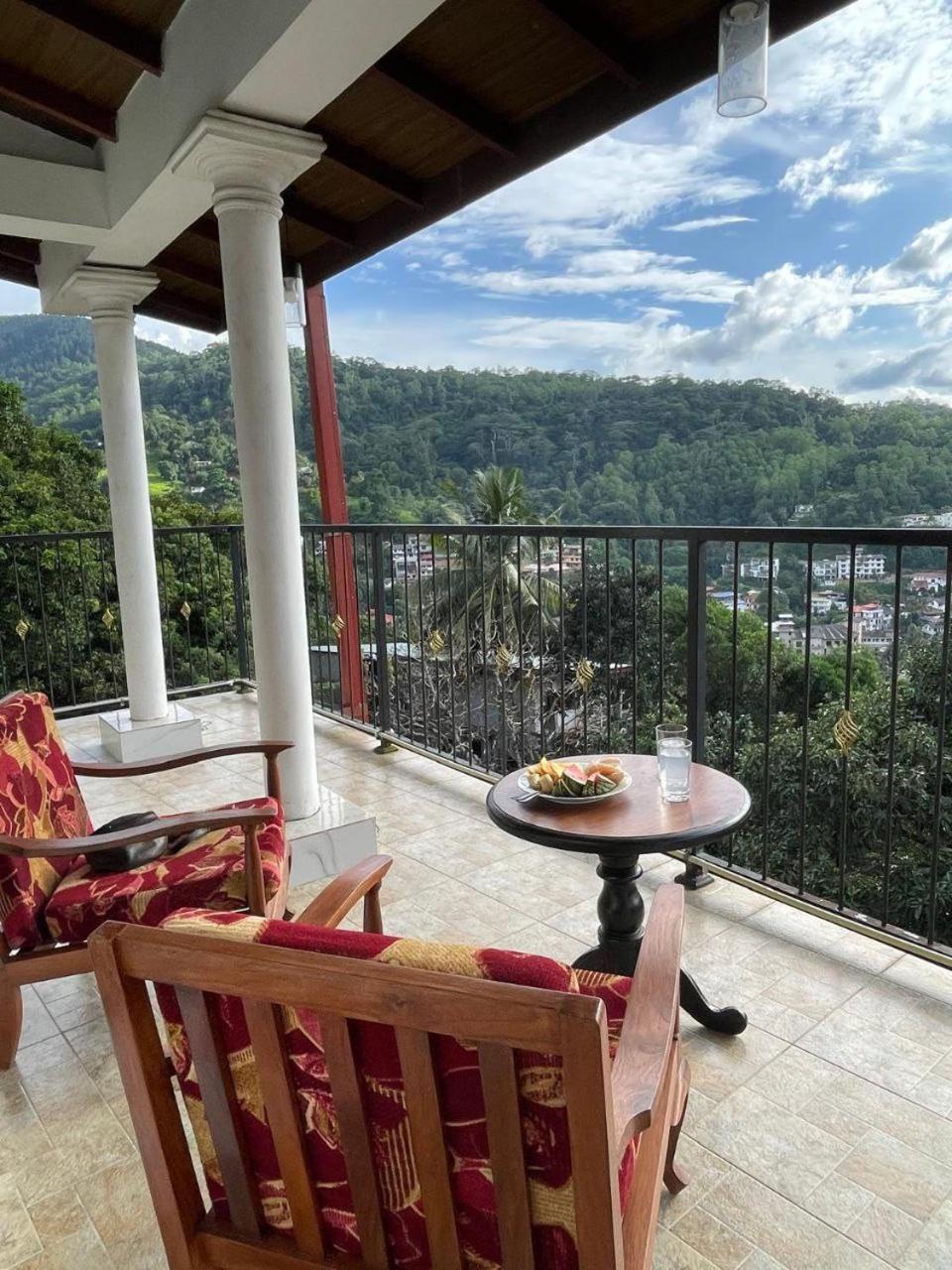 Kandyan View Homestay -Foreign Zewnętrze zdjęcie